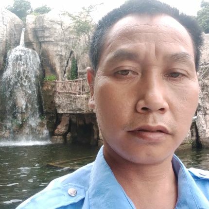 若溪等待绵密的照片