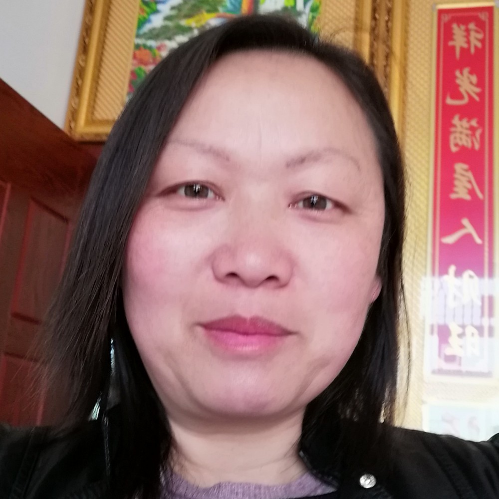 金毛爱恋体贴如的照片