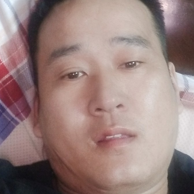 平湖平淡的照片