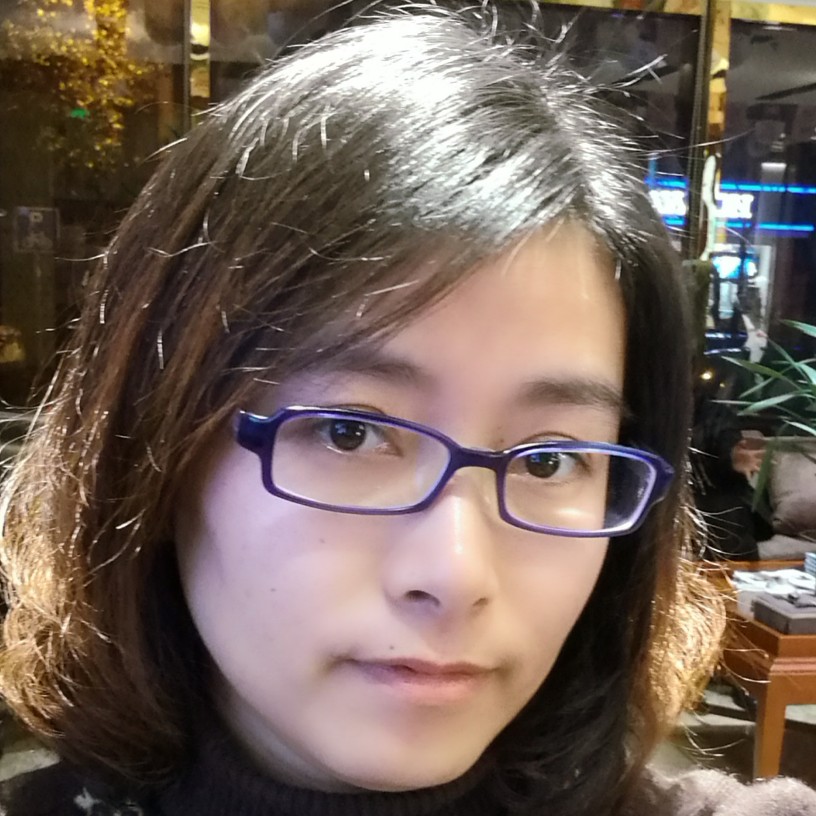 安静&兔子的照片