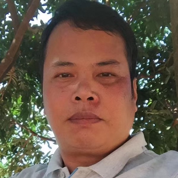 潘有焕的照片