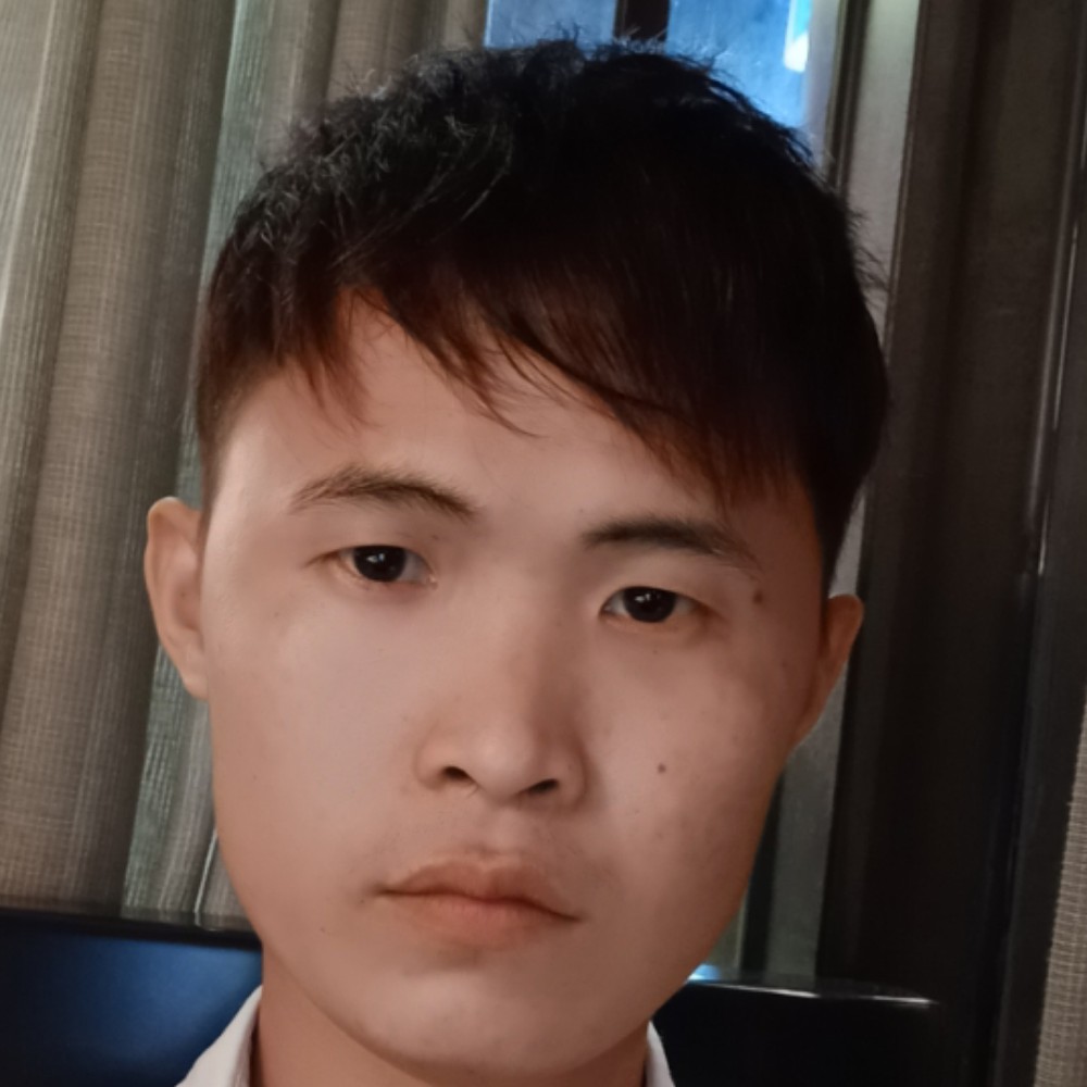 爱笑爱蜜粉的照片