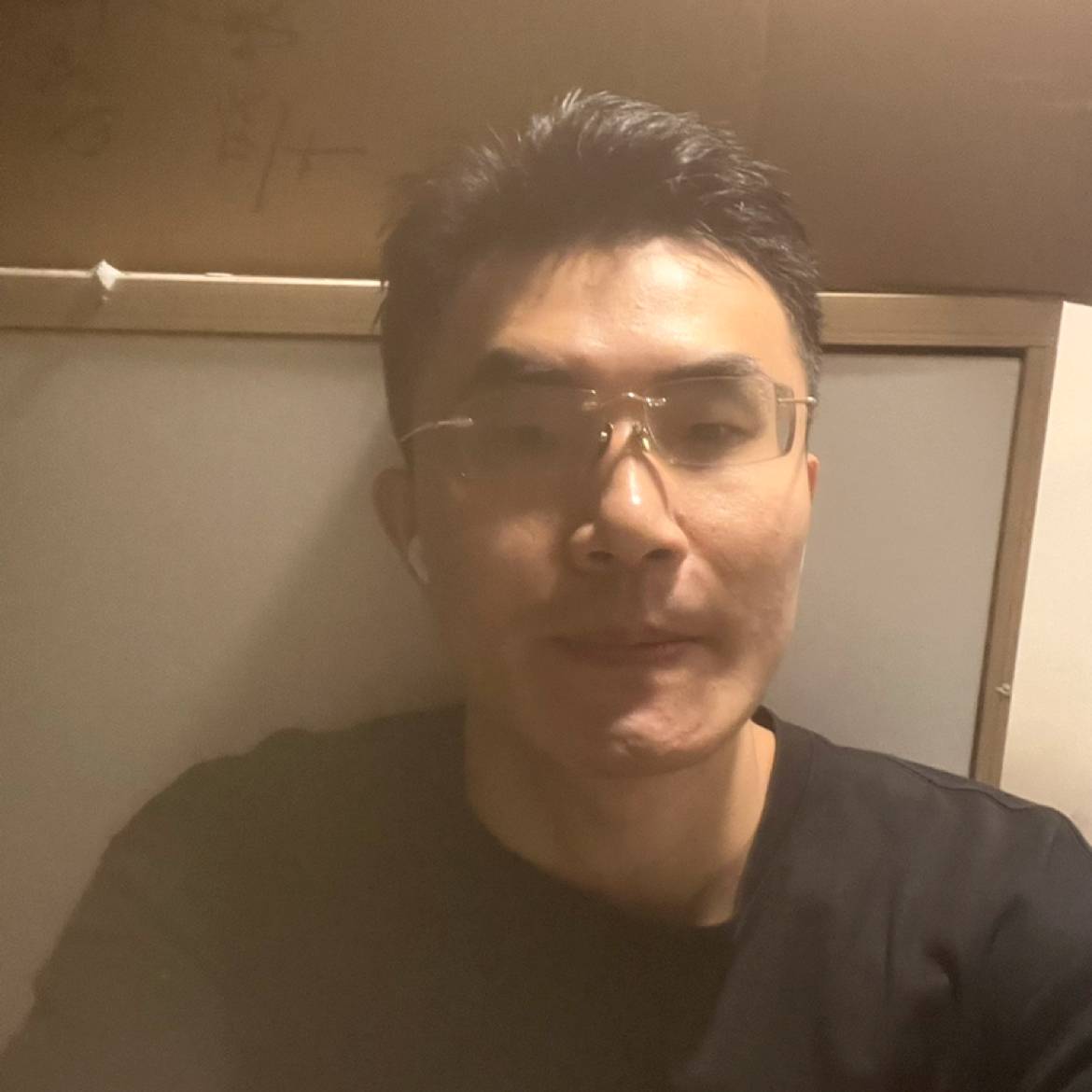 宸酉的照片
