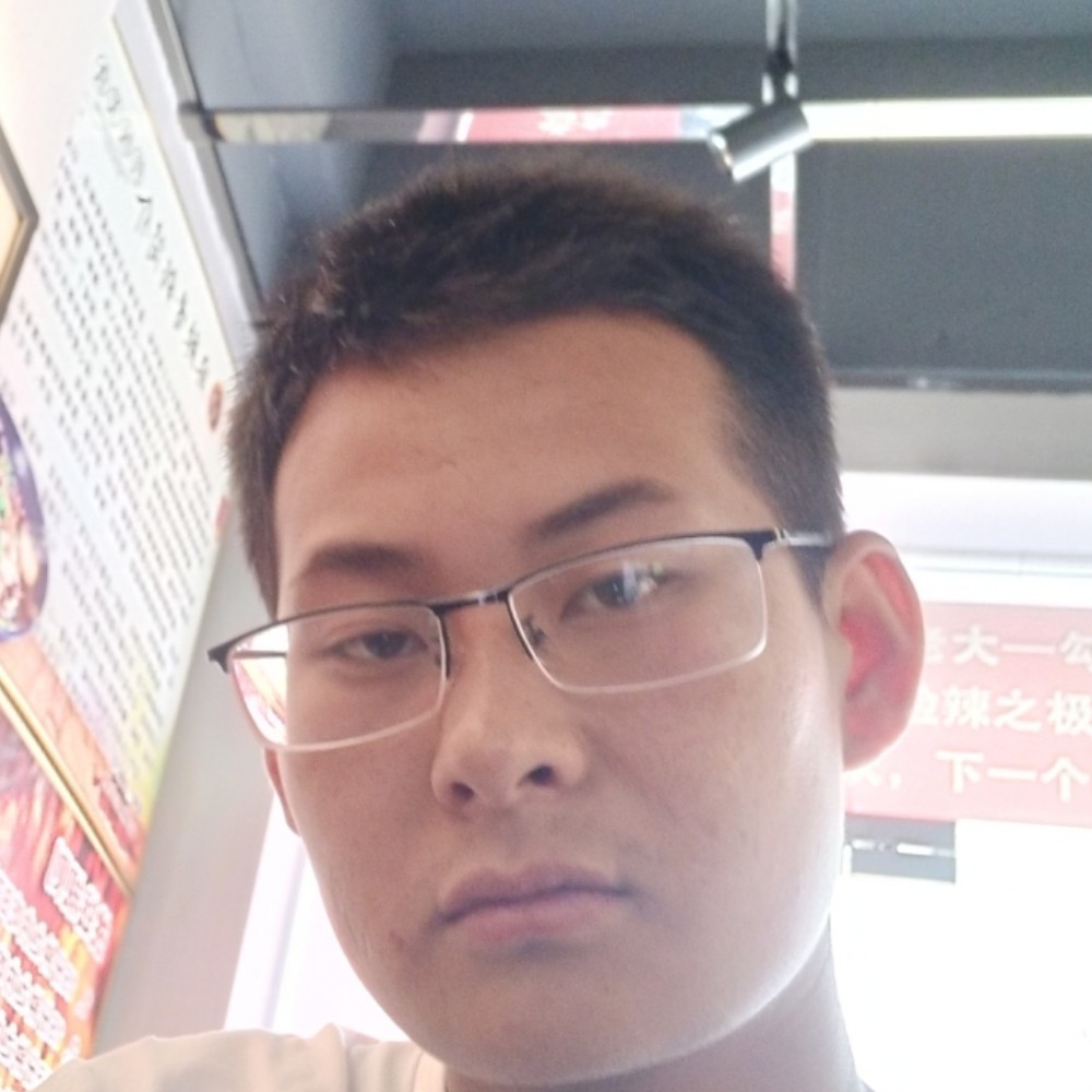 雪峰高杨的照片