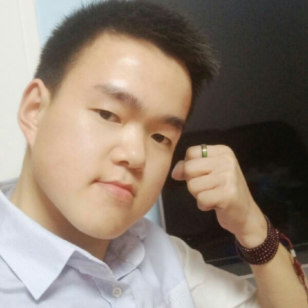 喝酒倾心的照片