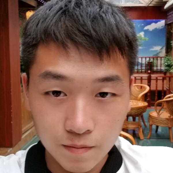 Alone独自的照片