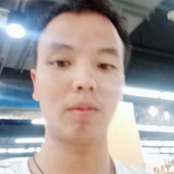 找寻有缘的她的照片