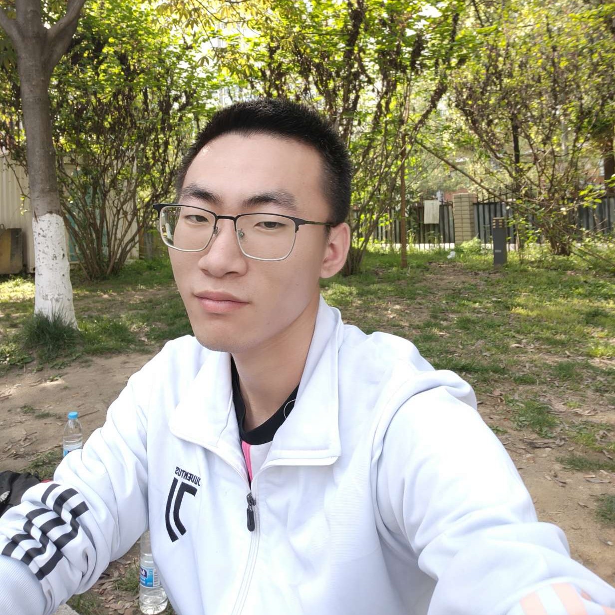 灵巧放弃画笔的照片