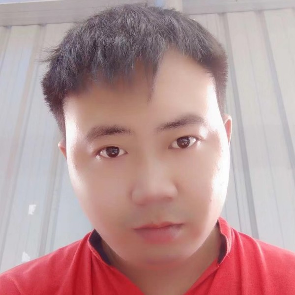 隔壁的老粱的照片