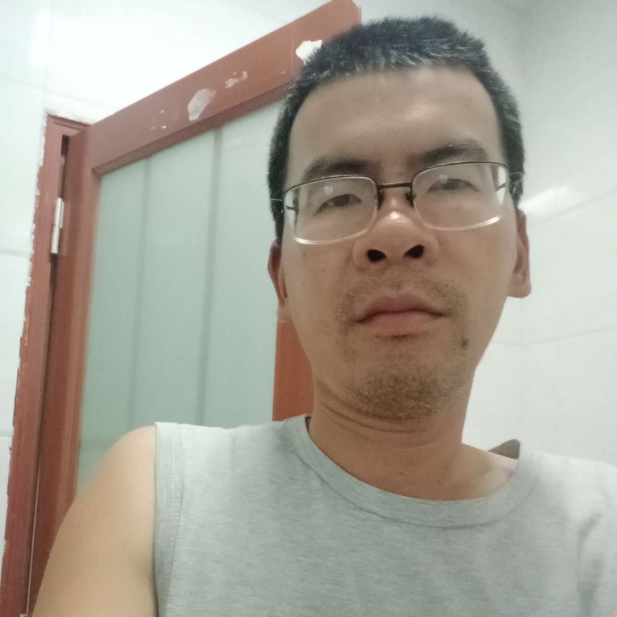 钥匙遇見耍酷的照片
