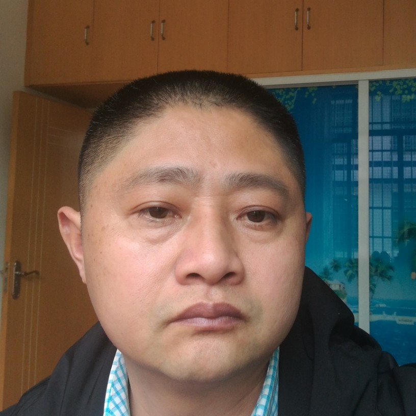 高兴网络坤哥的照片