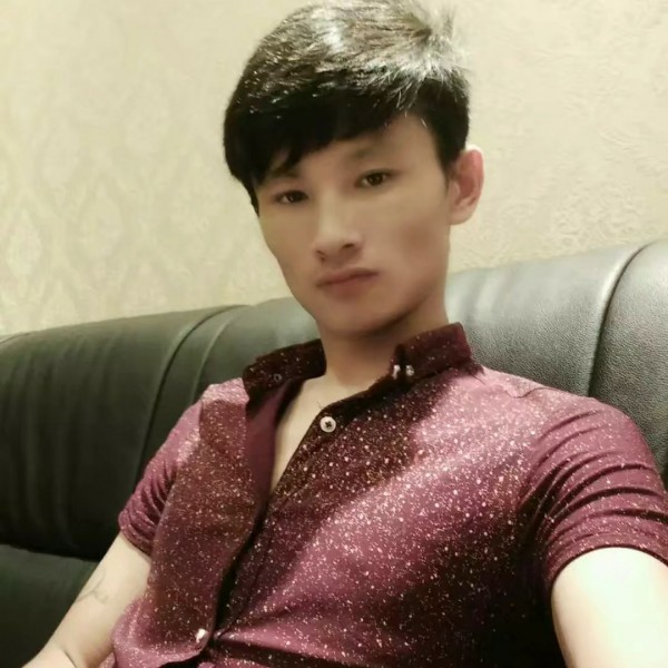 情动苦恋简单的照片