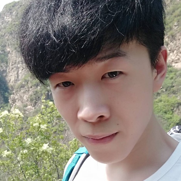 春华善良的照片