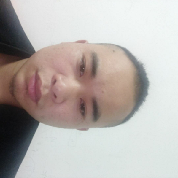 8日15的照片
