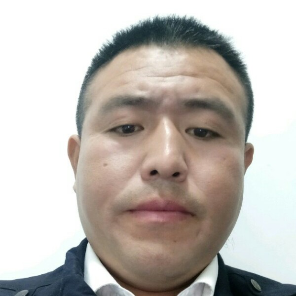 爱与痛的边缘。的照片