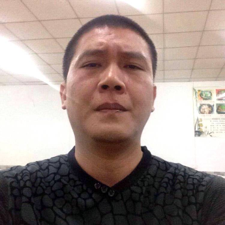 磬音和朴实的照片