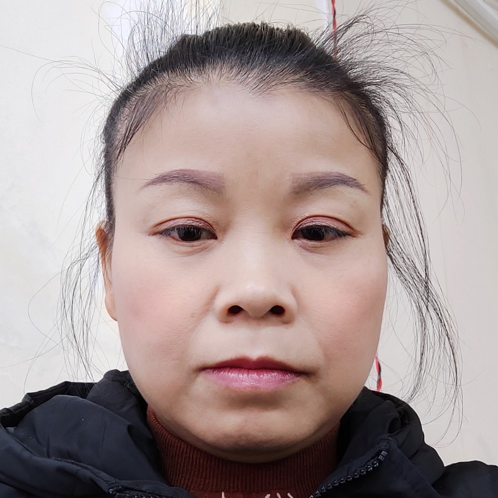 雅芳姣姣的照片