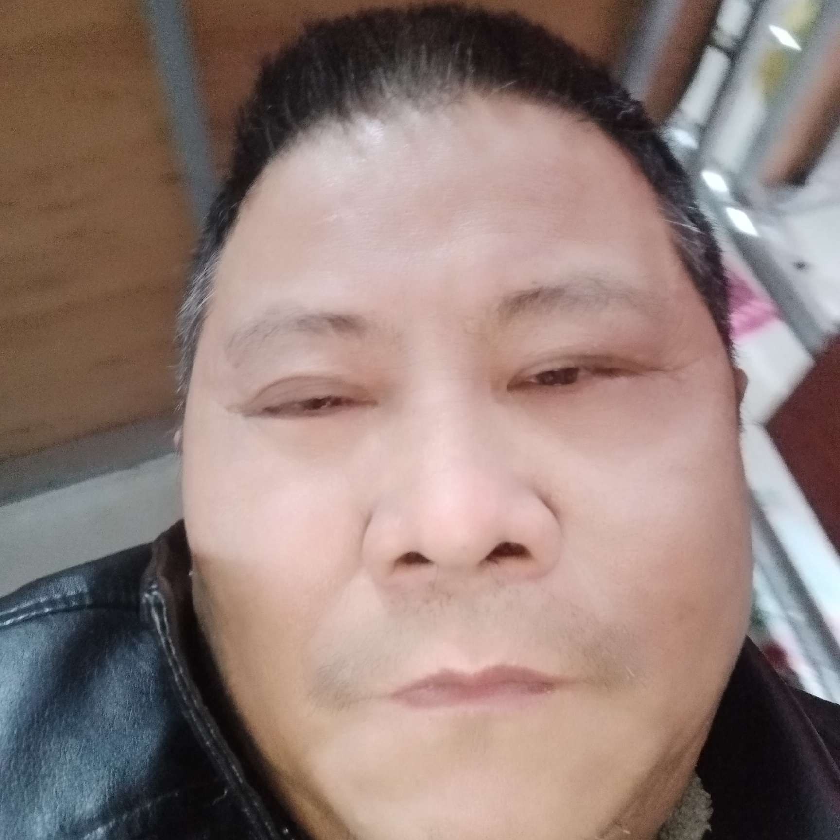 缥缈浅吻磬音的照片