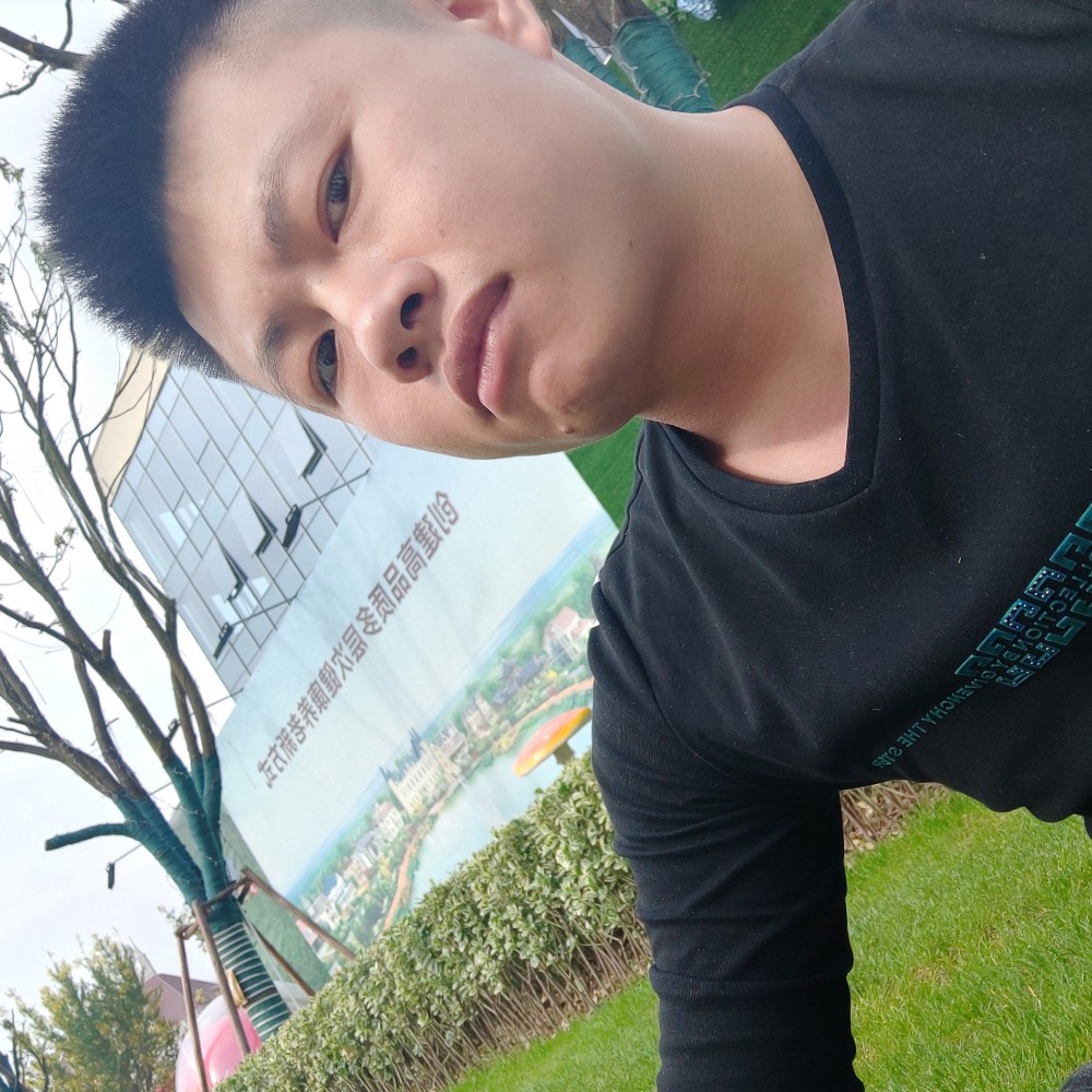 流岚向灵巧的照片
