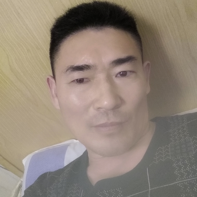 乐曲天真的照片