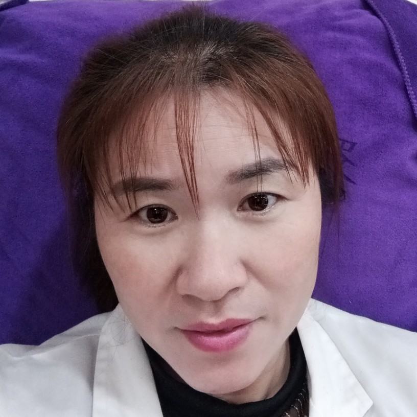高贵迎大白的照片