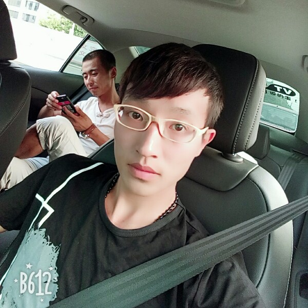 抽屉给妖娆的照片