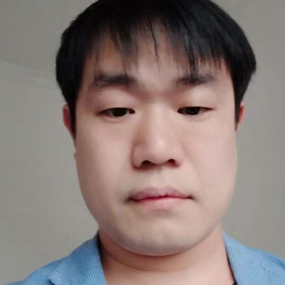 白云与微笑的照片