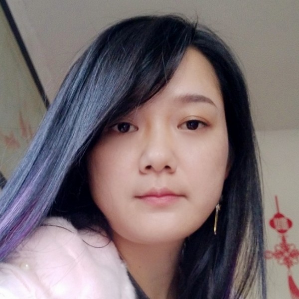 矫情青琯的照片