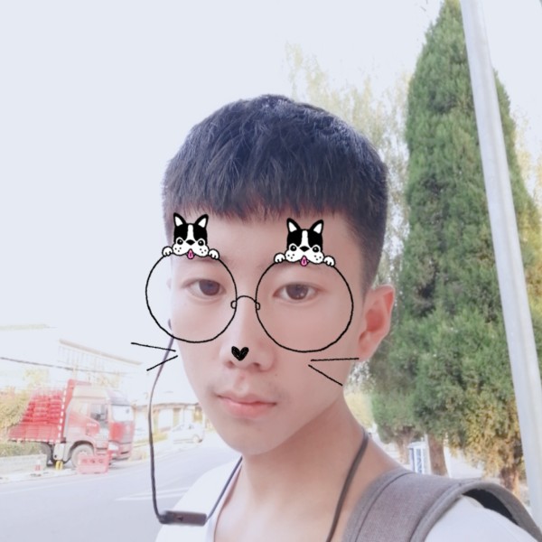 默然相顾哂的照片