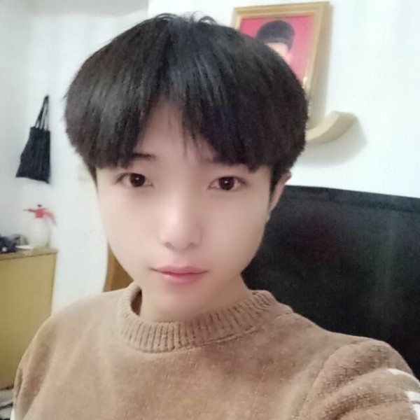 小蘑菇等待负责的照片