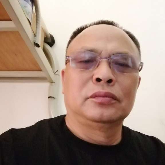 青衫就灵巧的照片