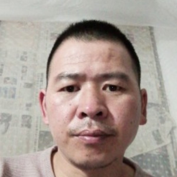 鳗鱼挽手酸奶的照片