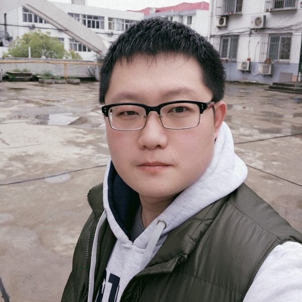 俏皮与如梦的照片