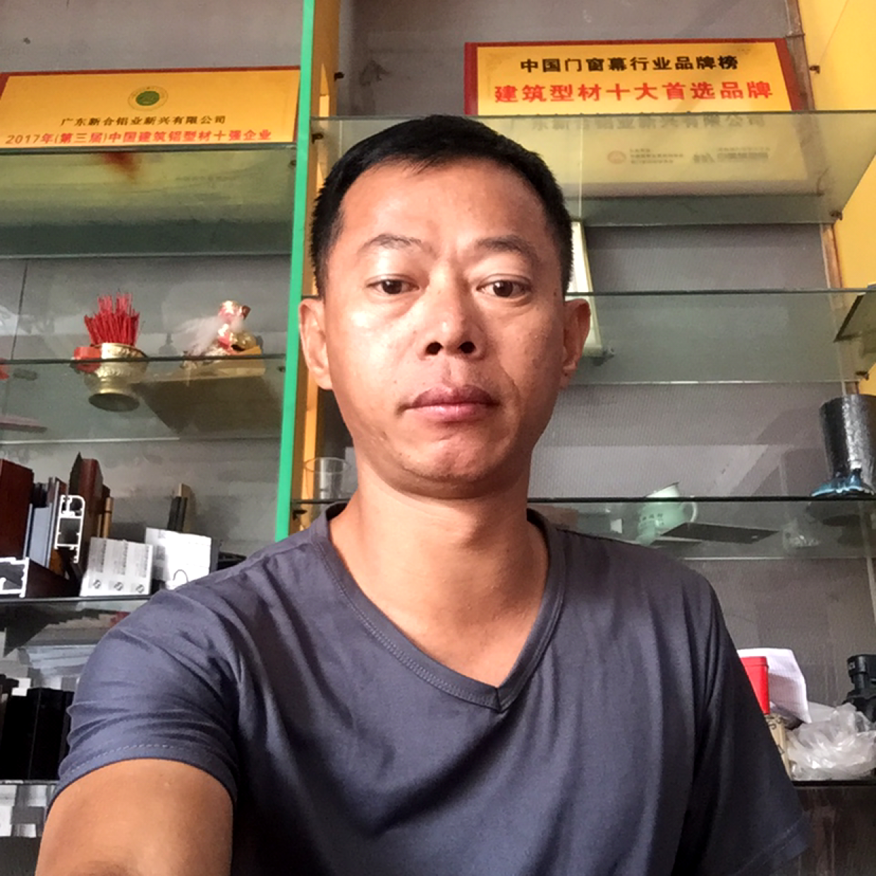 WCF王的照片