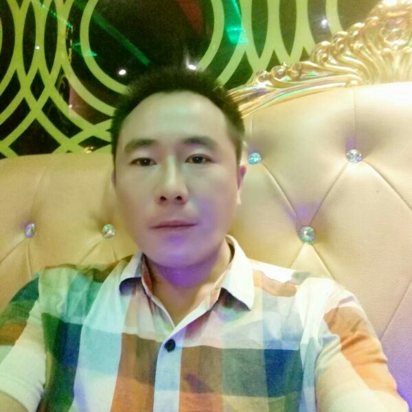 余生有谁一起的照片