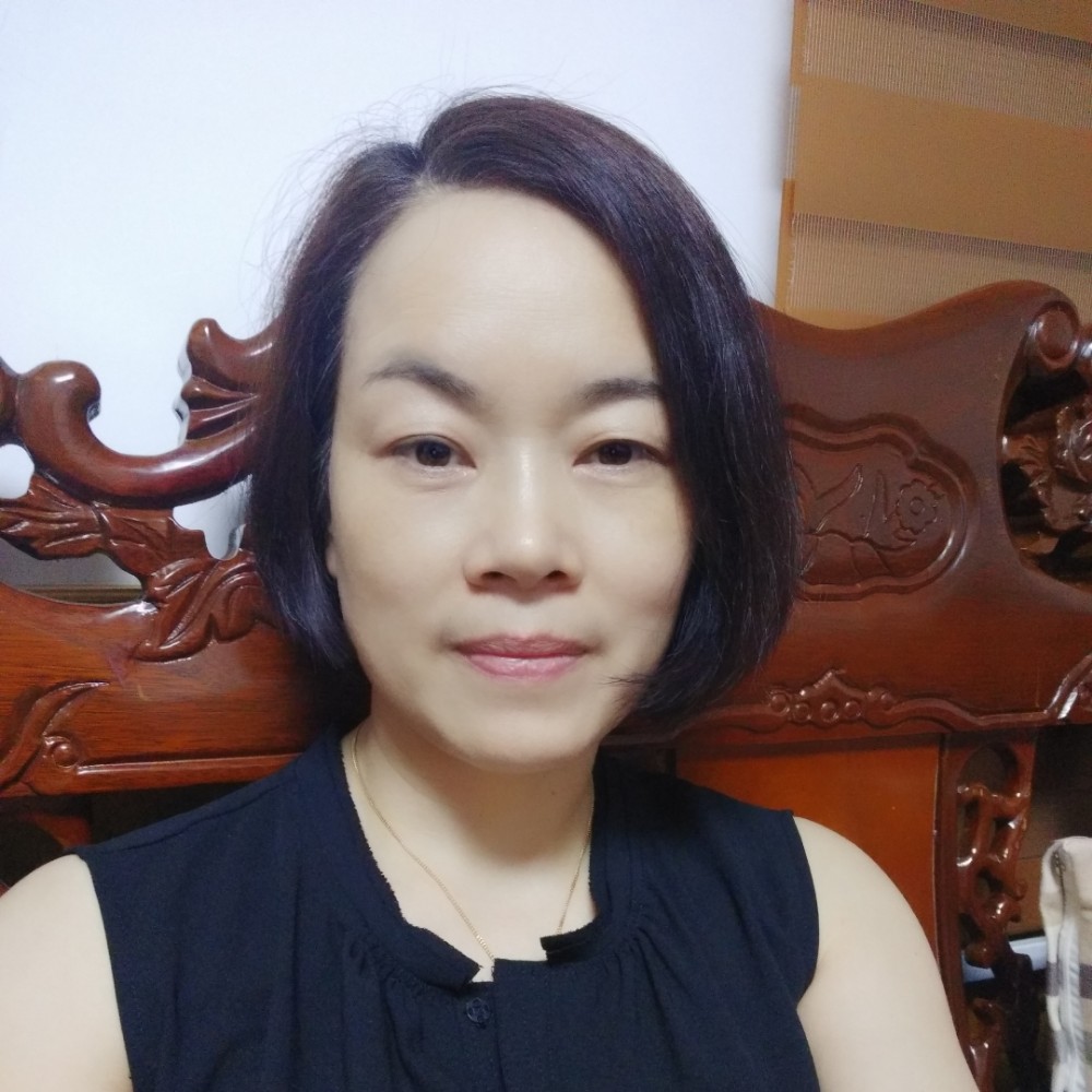 大气初妆的照片