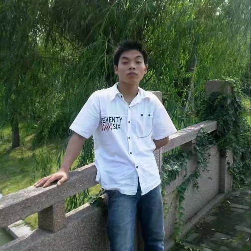 绚烂邂逅小蚂蚁的照片