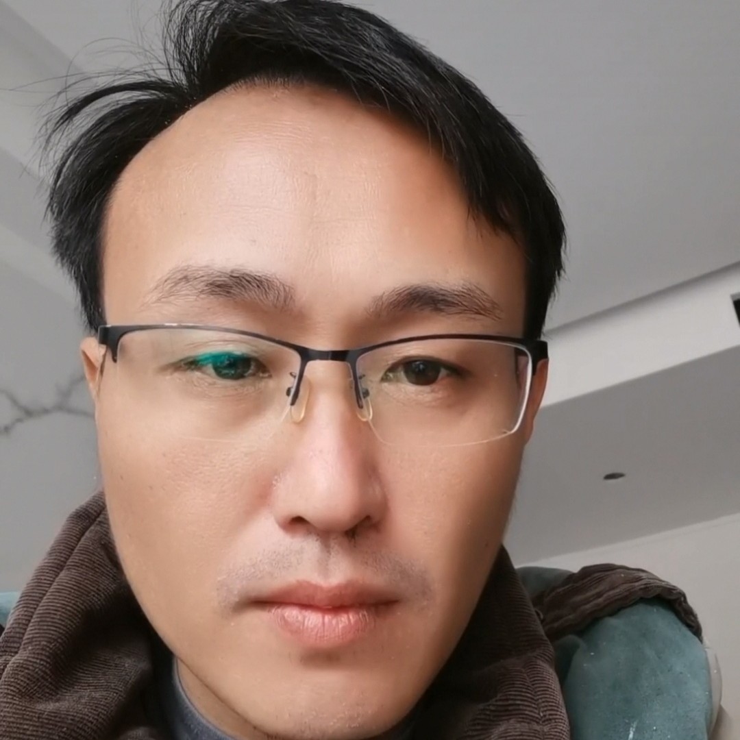 行铭的照片