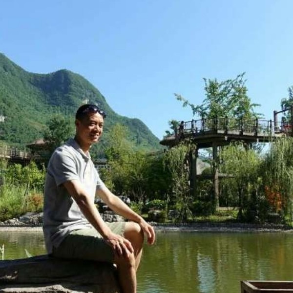 心岛深拥怕孤单的照片