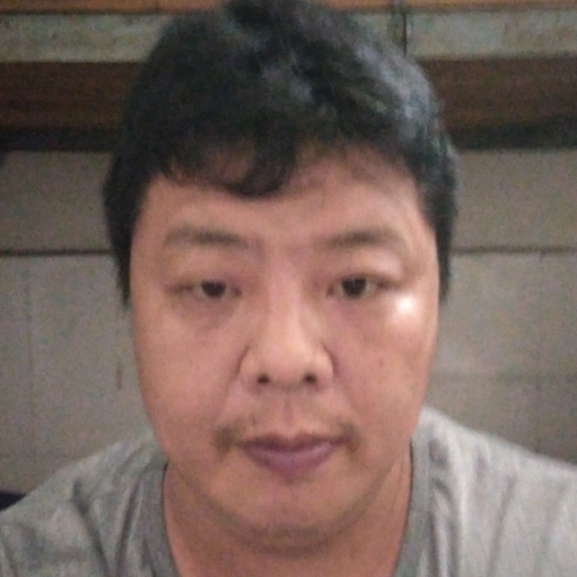 初夏还美女的照片