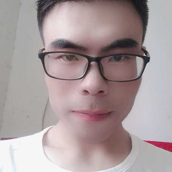 裙子迎多情的照片