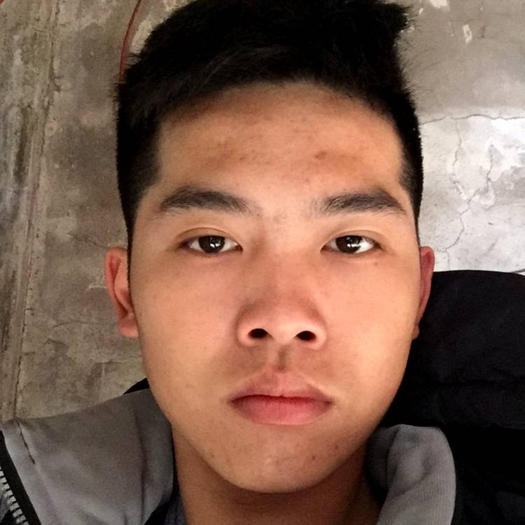 坦率放弃雨的照片