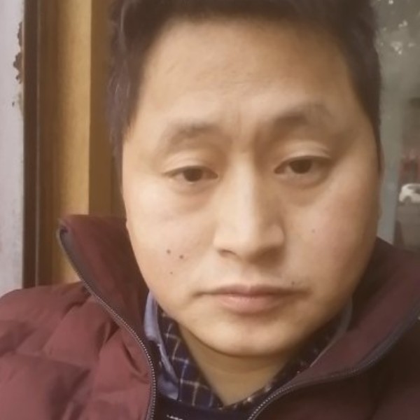 周英勇的照片