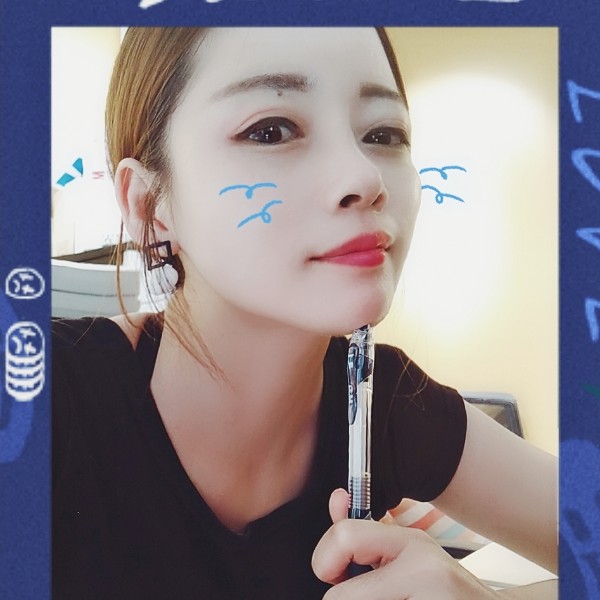 我不是萌女孩的照片