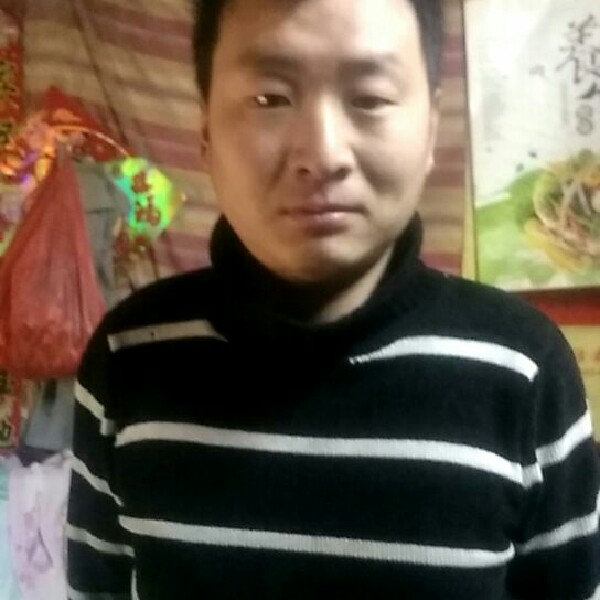 怕黑等于霓裳的照片