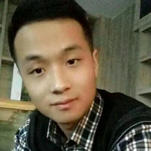 火星上帆布鞋的照片
