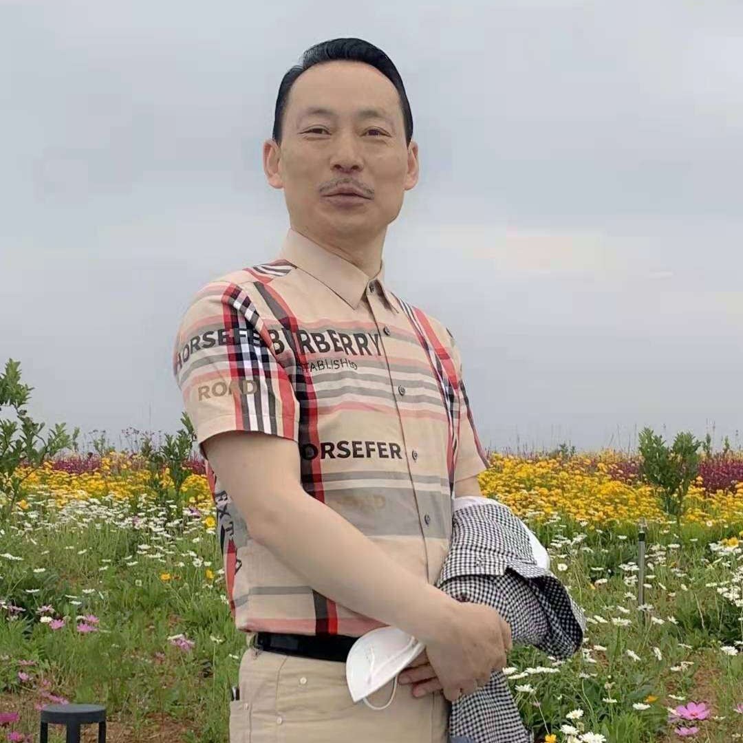 联润月生的照片