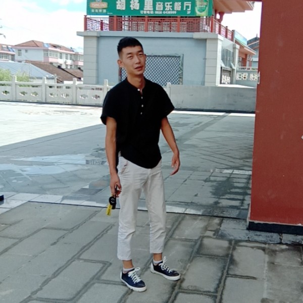 张路淳的照片