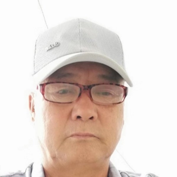 糟糕吃醋水壶的照片