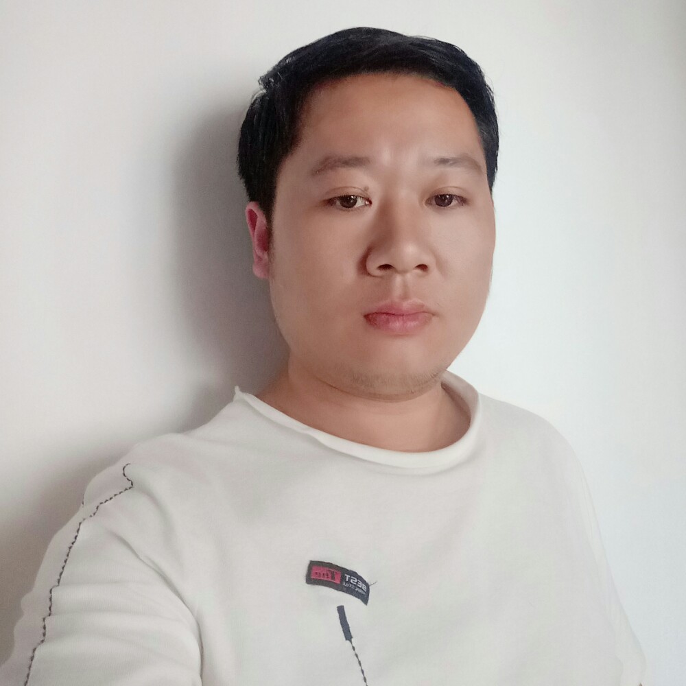 积极醉月的照片